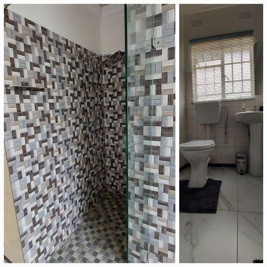Delux Guesthouse Volksrust Экстерьер фото
