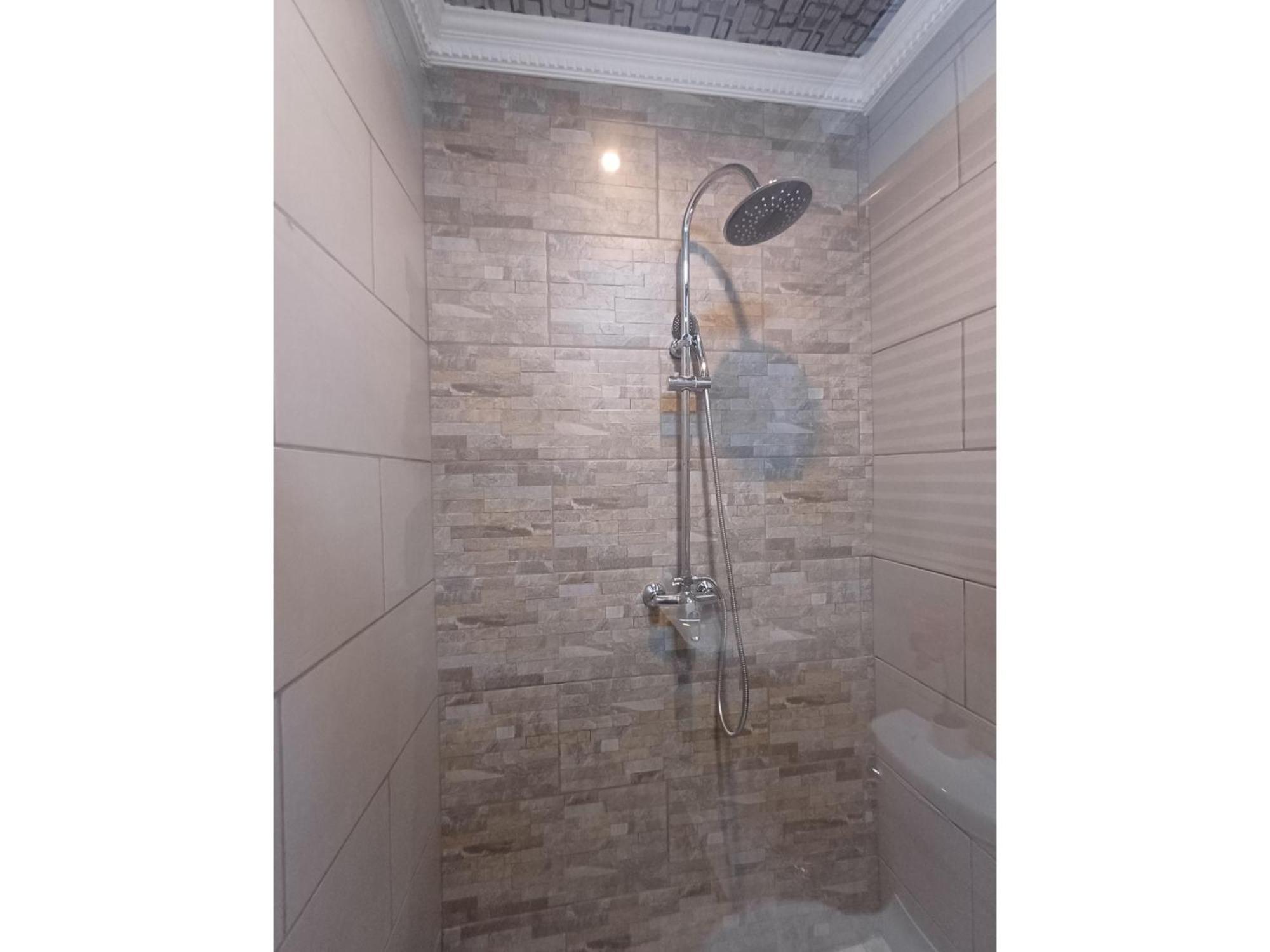 Delux Guesthouse Volksrust Экстерьер фото